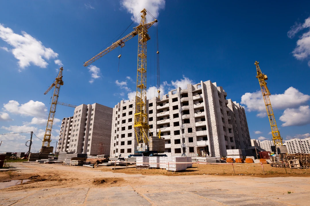 Infraestrutura técnica em obra de empreendimento